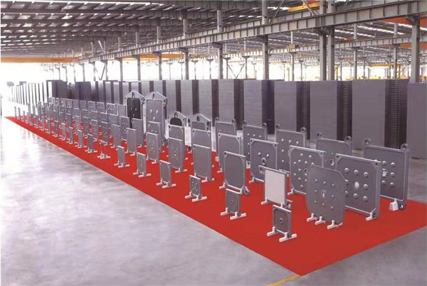 壓濾機濾板成品車間