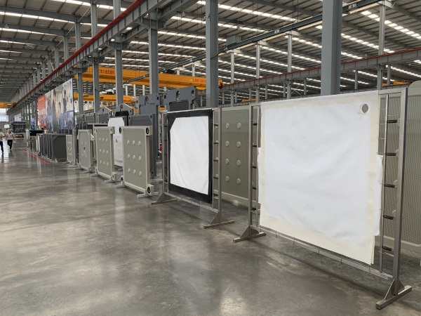 板框式壓濾機濾布的清洗